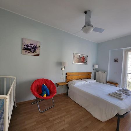 Red Apartment - Residenza Silvana Verbania Exterior photo