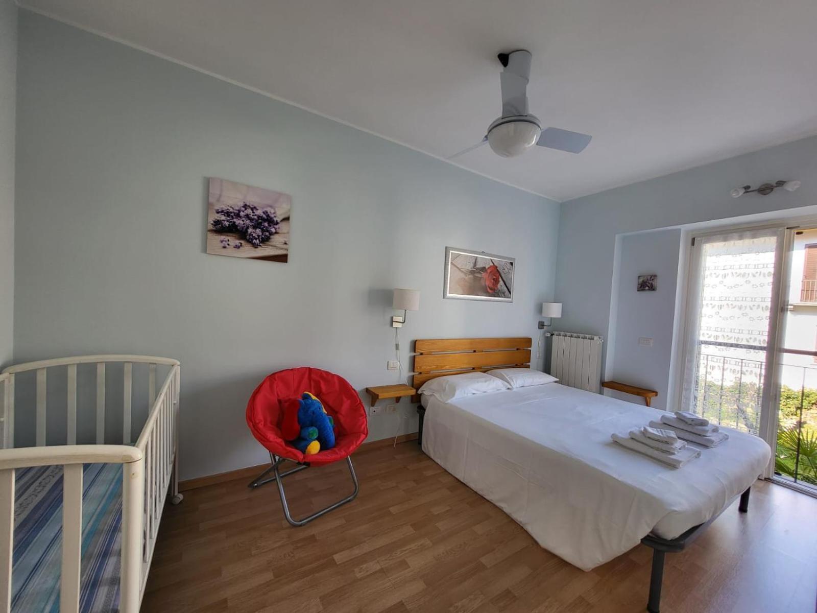Red Apartment - Residenza Silvana Verbania Exterior photo